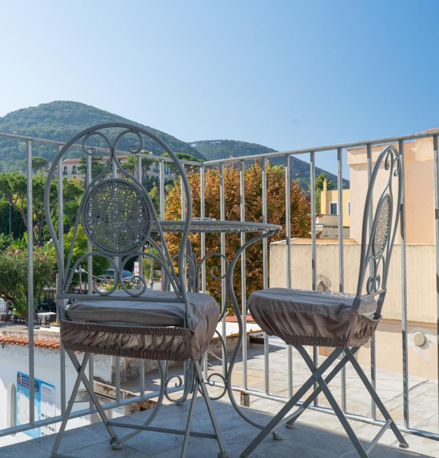 Alloggio Nuovissimo Al Centro E Rilassante Ischia Kültér fotó